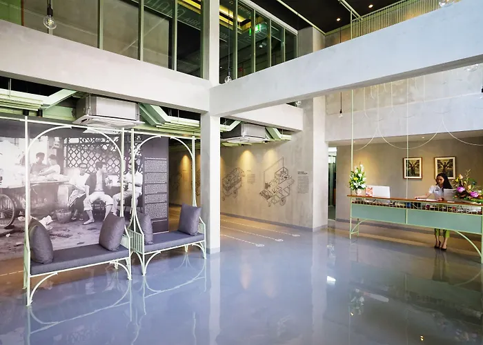 Samsen Street Hotel